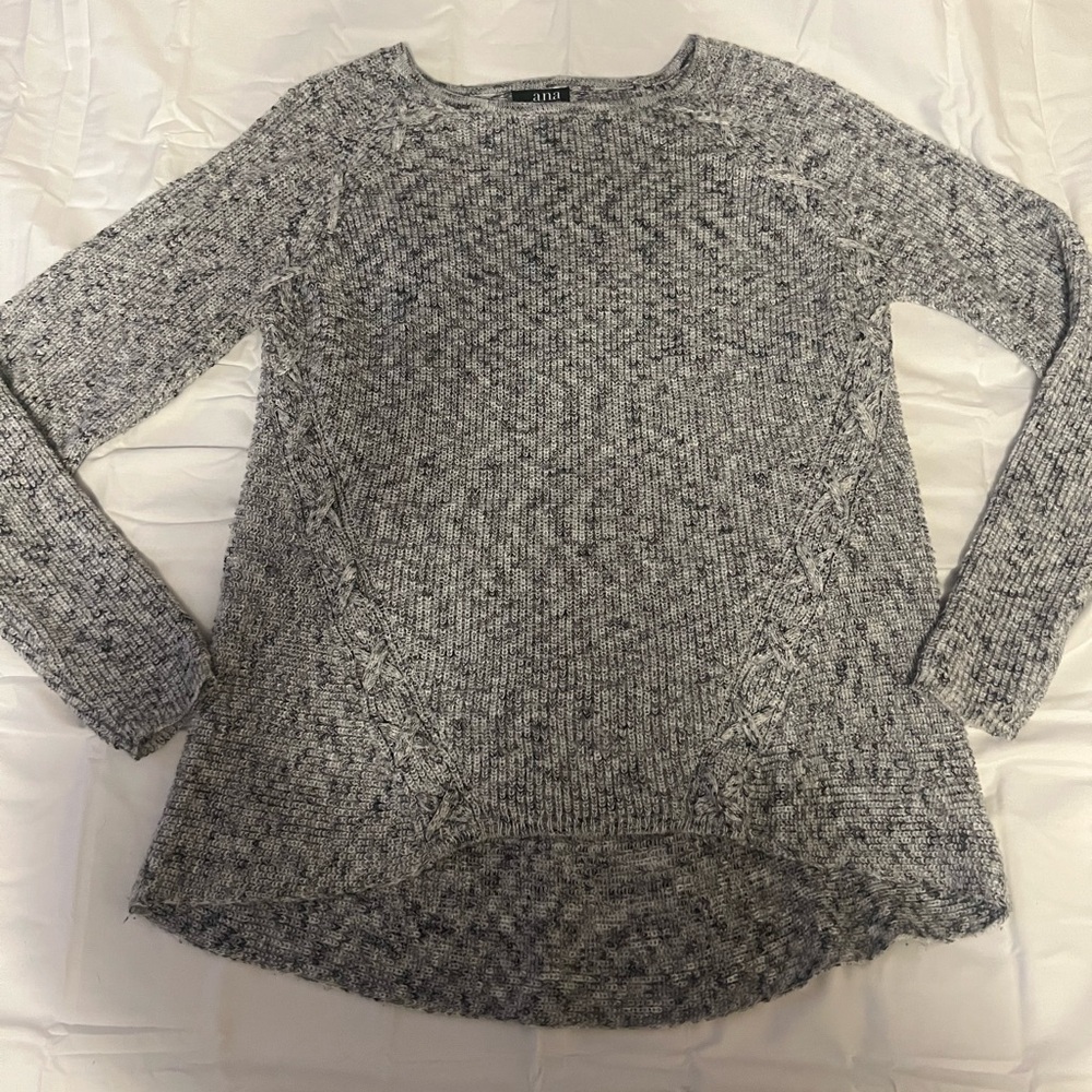 Women's Gray Sweater